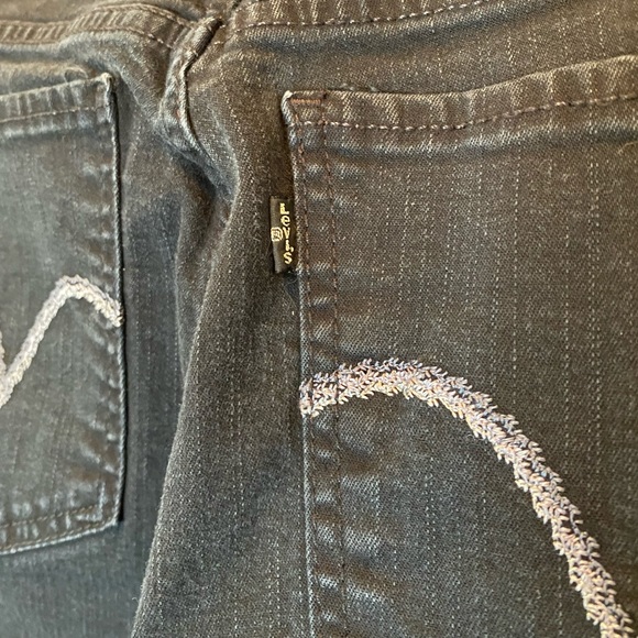 Levi’s Perfectly Slimming 512 Bootcut Black Jeans - Picture 8 of 12